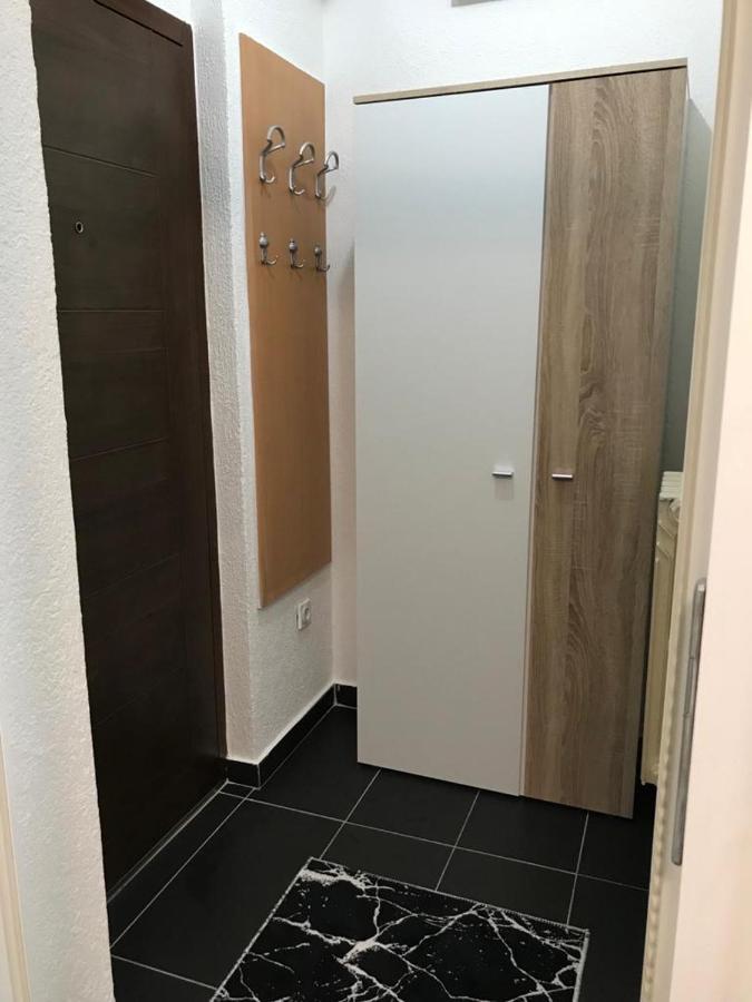Stan Na Dan Appartement Novi Pazar Buitenkant foto